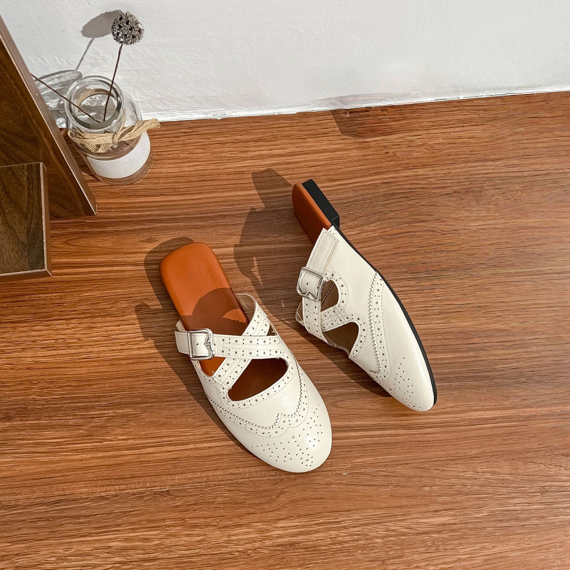 Retro Carved Round Toe Hollow  - Crossfit Outfit avaliação e preço